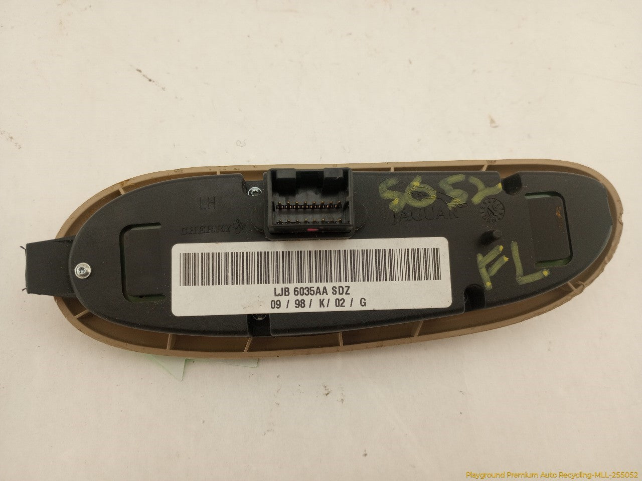 Jaguar XK8 Driver Left Front Seat Switch - 0