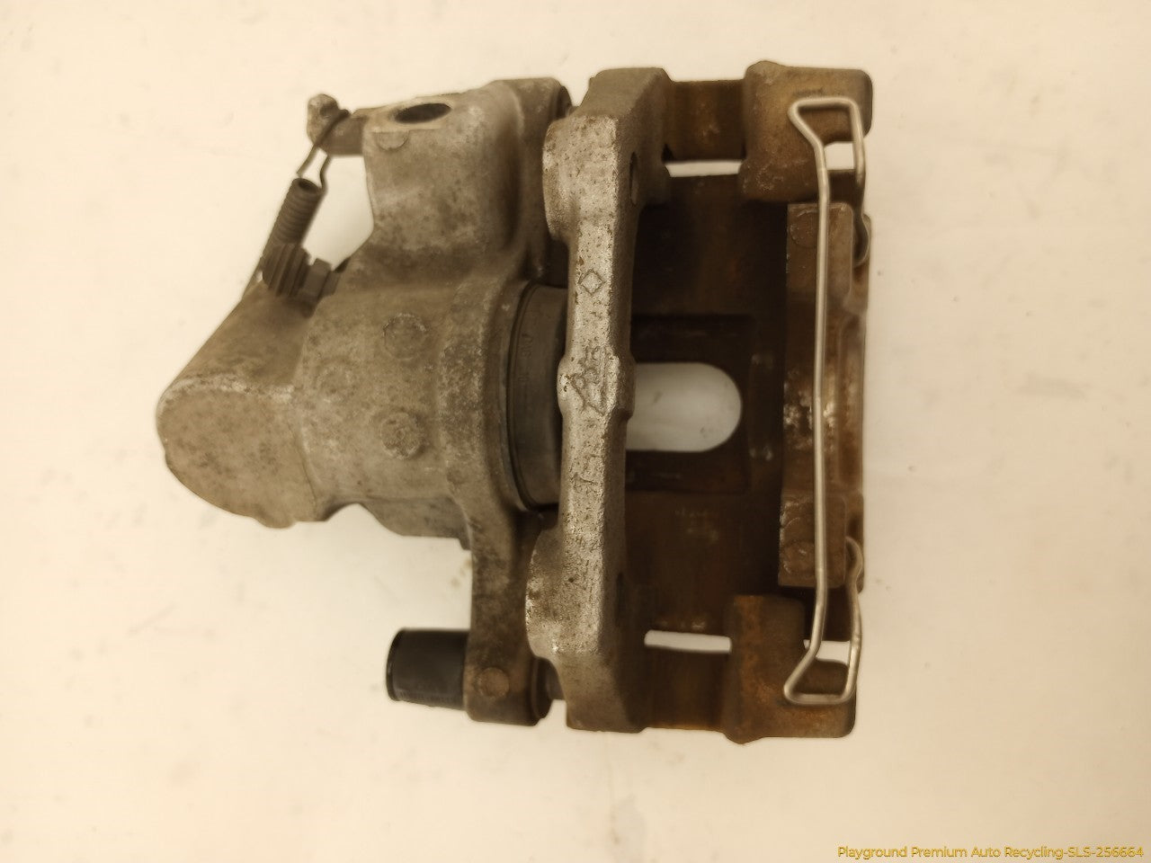 Pontiac Solstice Pair Of Rear Brake Calipers