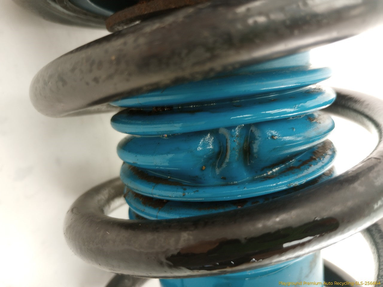 Pontiac Solstice Pair Of Front Struts