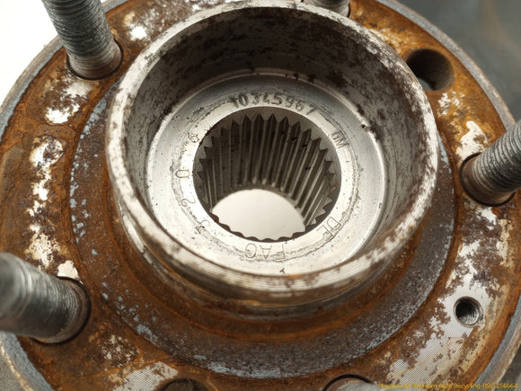 Pontiac Solstice Driver Left Rear Spindle Knuckle Hub