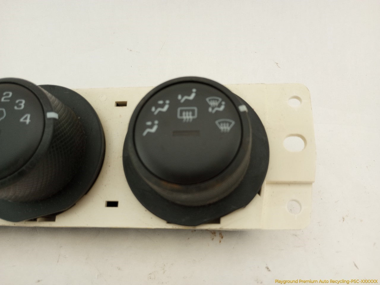 Hummer H3 Climate Control Switch