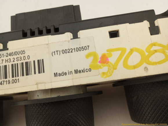 Hummer H3 Climate Control Switch