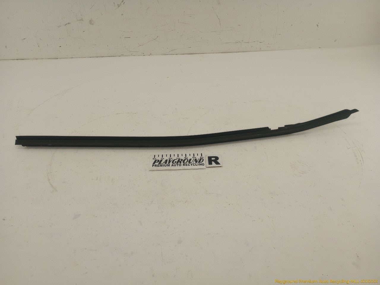 Cadillac Allante Passenger Right Front Door Window Belt Strip Molding