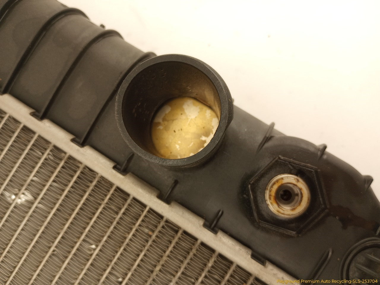 Chevrolet Corvette C4 Radiator