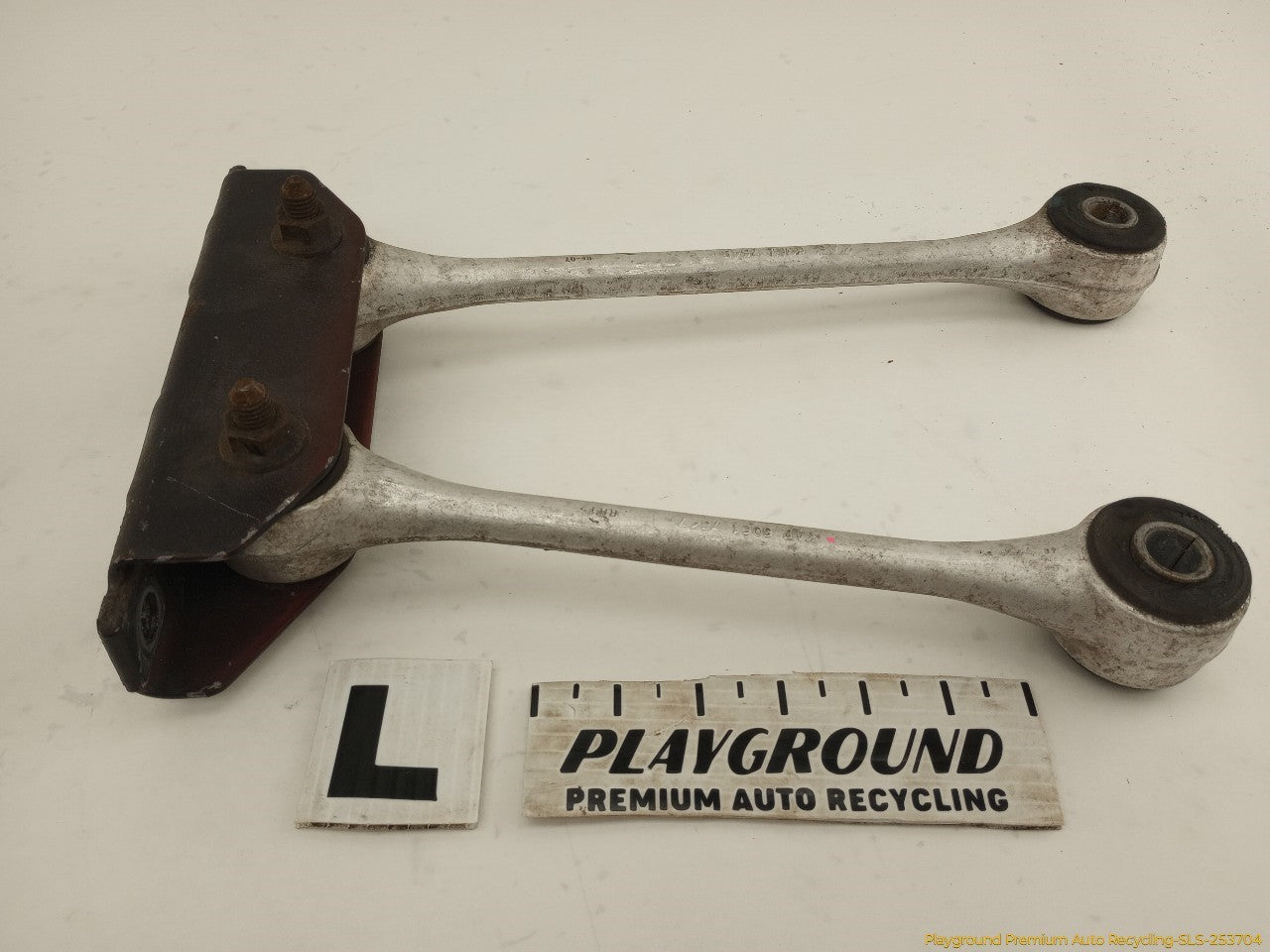 Chevrolet Corvette C4 Pair Of Rear Left Upper Control Arms