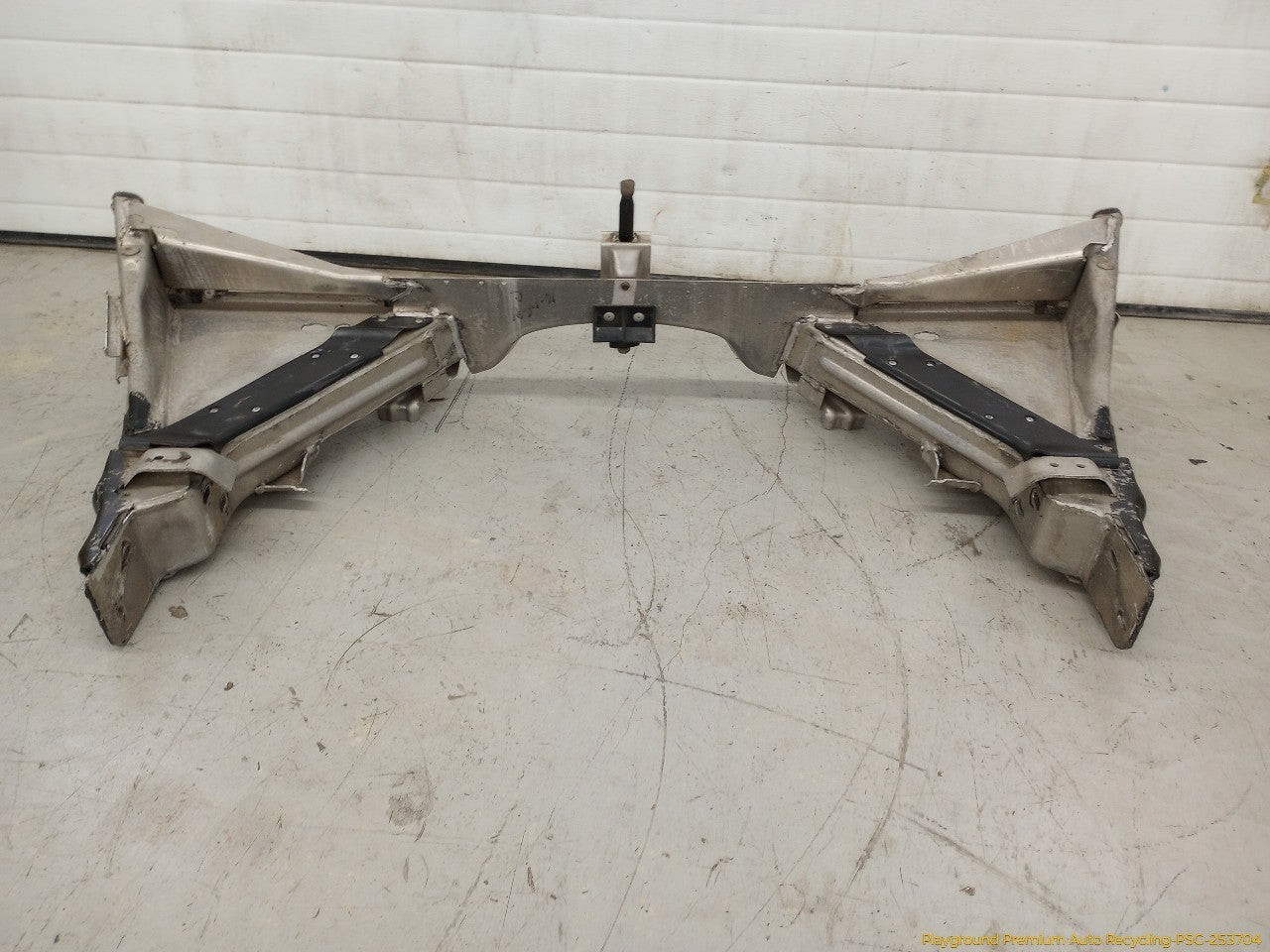 Chevrolet Corvette C4 Rear Bumper Reinforcement - 0