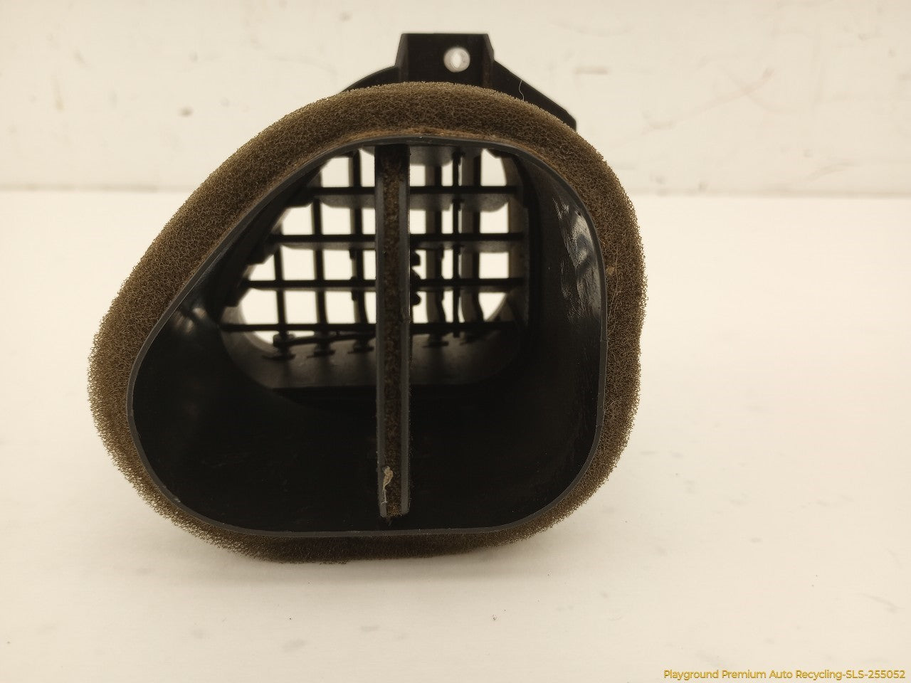 Jaguar XK8 Pair Of Dashboard Air Vents