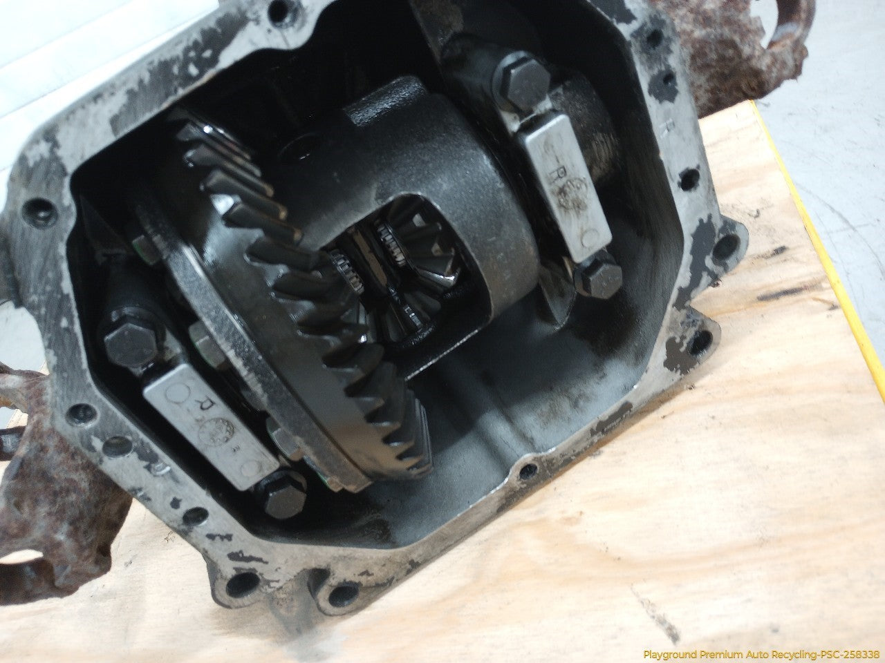 Chevrolet Corvette C4 Rear Differential Carrier
