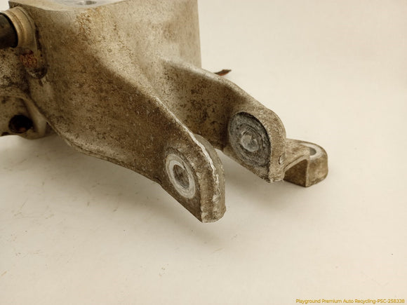 Chevrolet Corvette C4 Passenger Right Rear Spindle Knuckle Hub