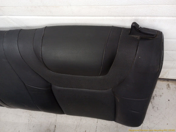 Hyundai Genesis Set Of Complete Rear Seats