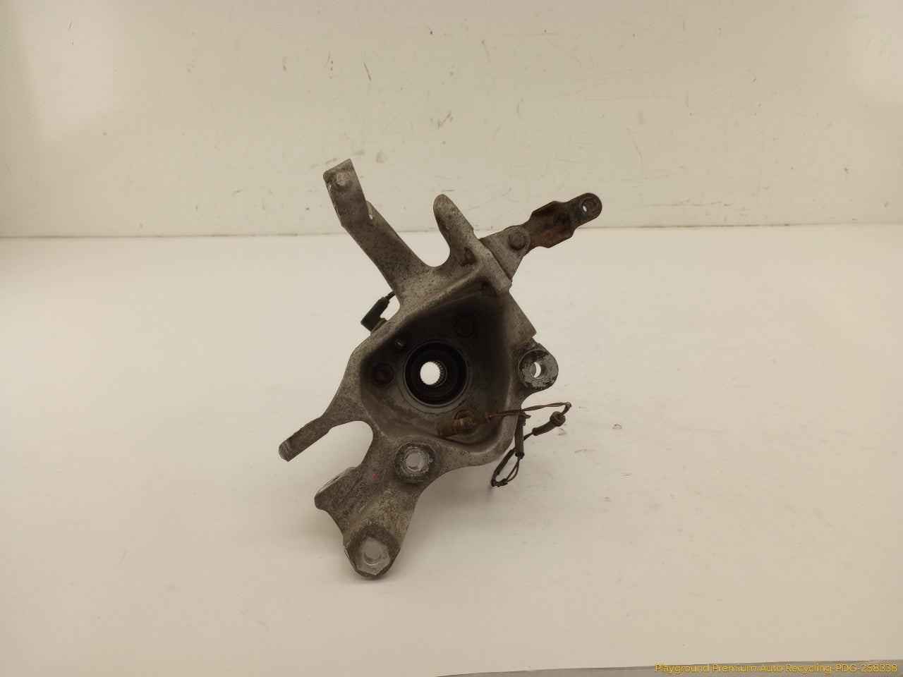 Chevrolet Corvette C4 Driver Left Rear Spindle Knuckle
