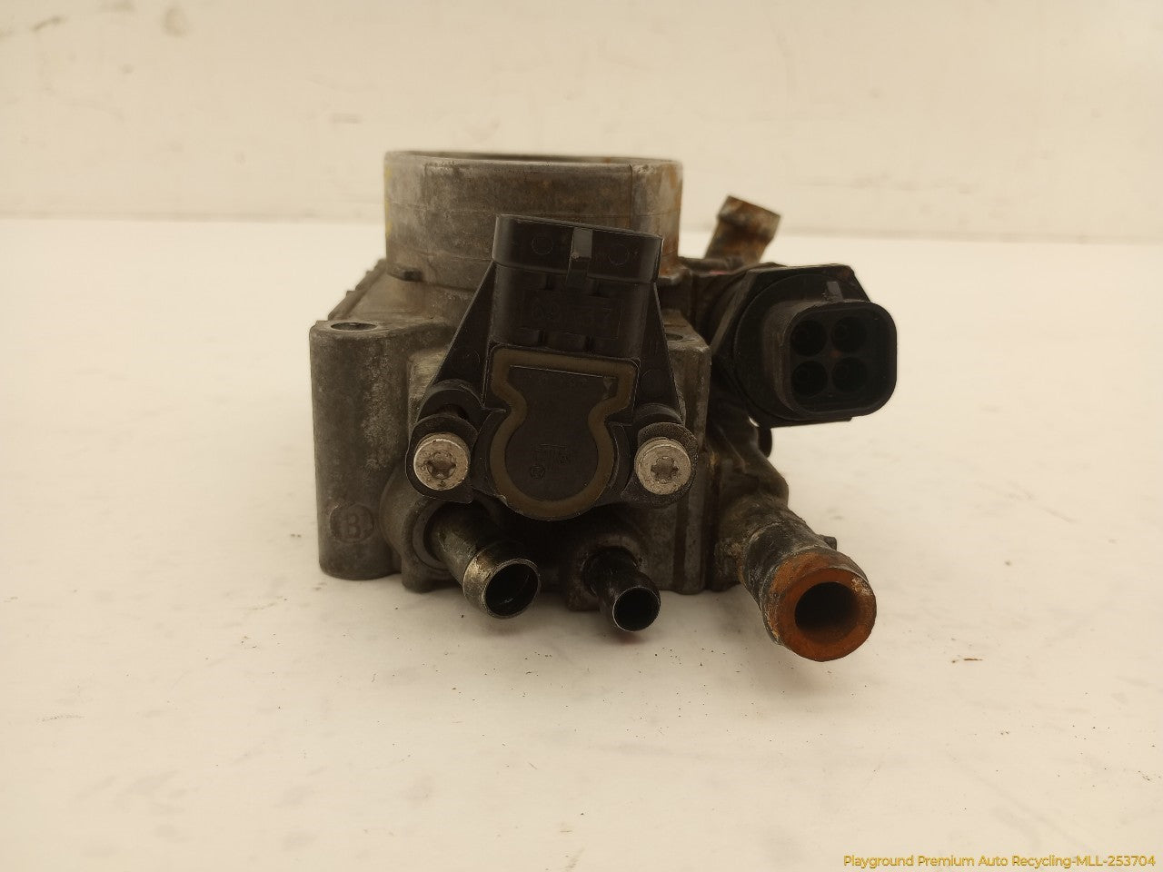 Chevrolet Corvette C4 Throttle Body