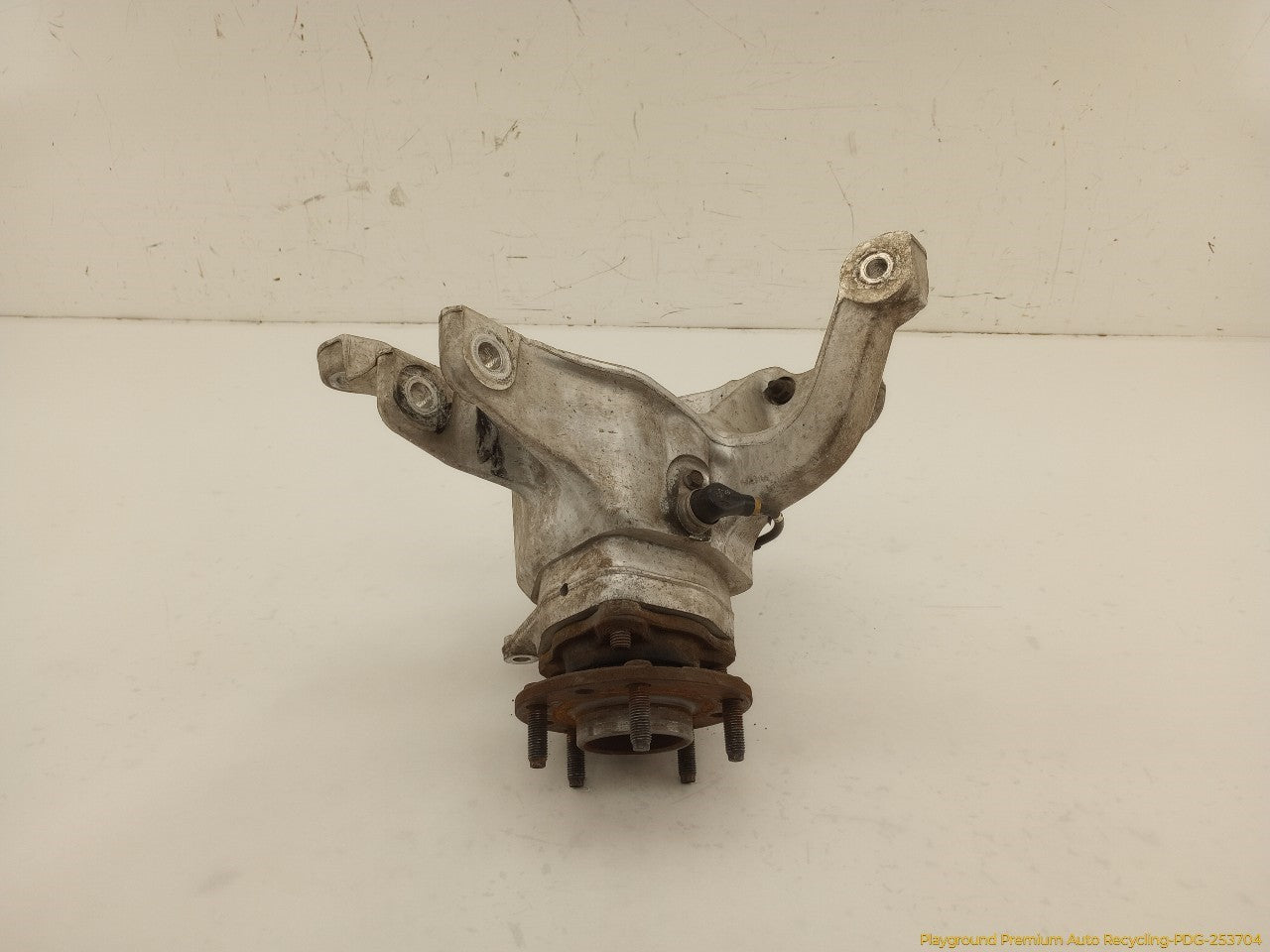 Chevrolet Corvette C4 Passenger Right Rear Spindle Knuckle Hub