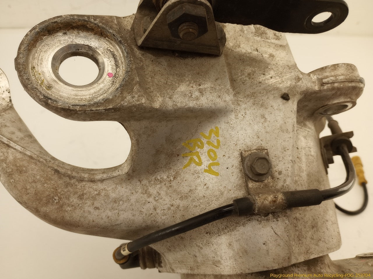 Chevrolet Corvette C4 Passenger Right Rear Spindle Knuckle Hub