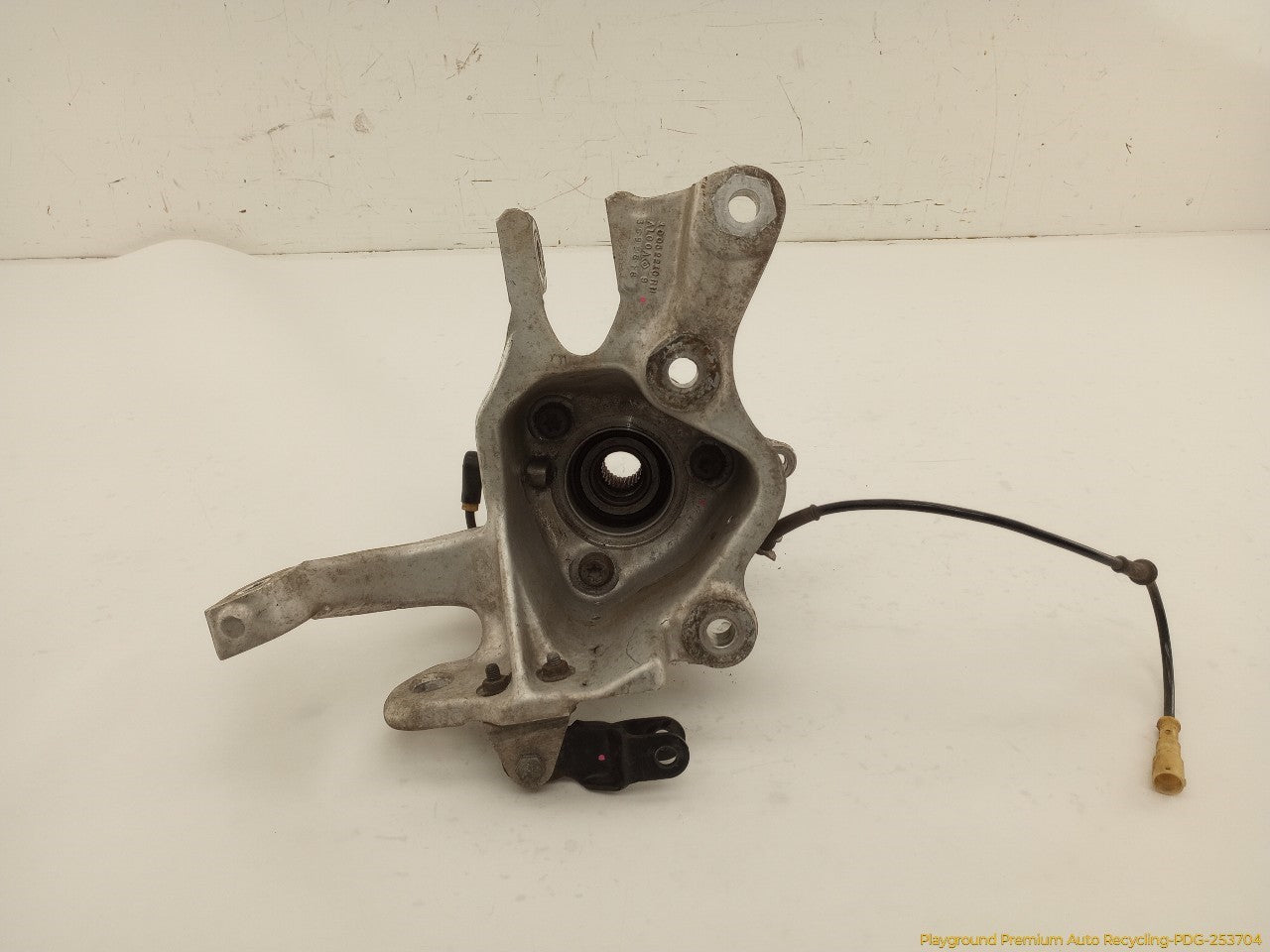 Chevrolet Corvette C4 Passenger Right Rear Spindle Knuckle Hub