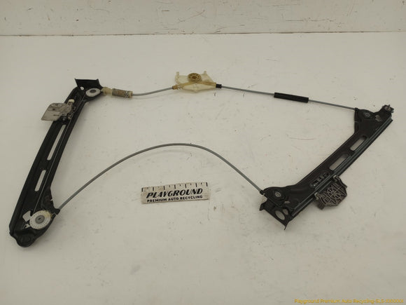Volkswagen Beetle Passenger Right Front Window Regulator