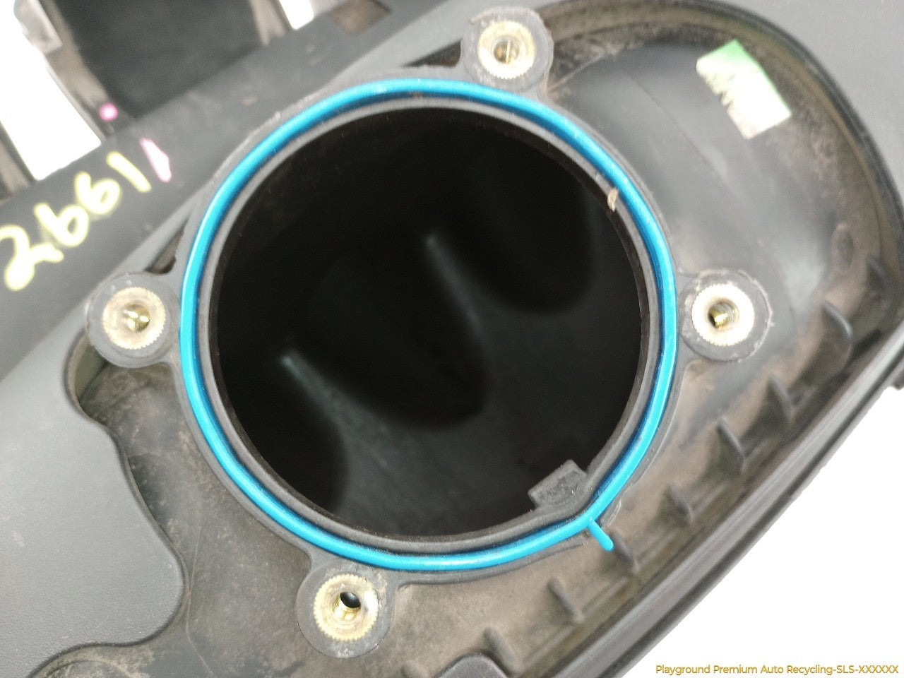 Hummer H3 Intake Manifold