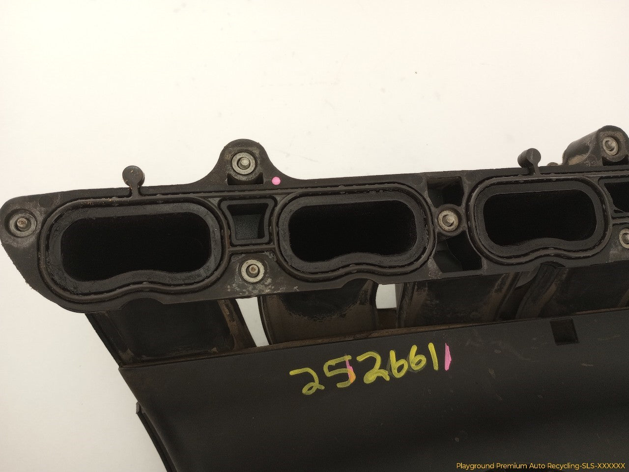 Hummer H3 Intake Manifold