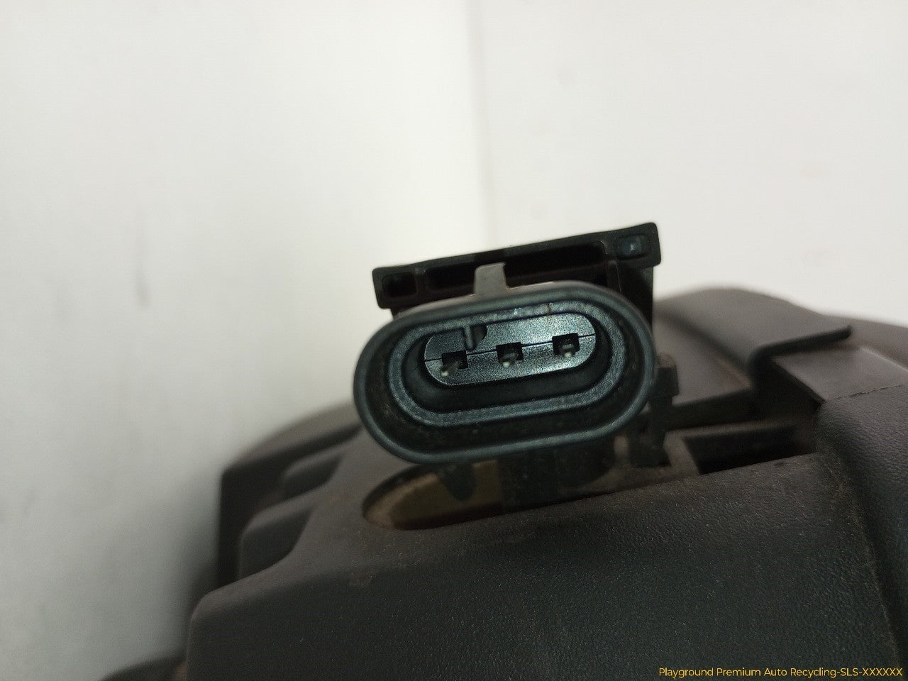Hummer H3 Intake Manifold