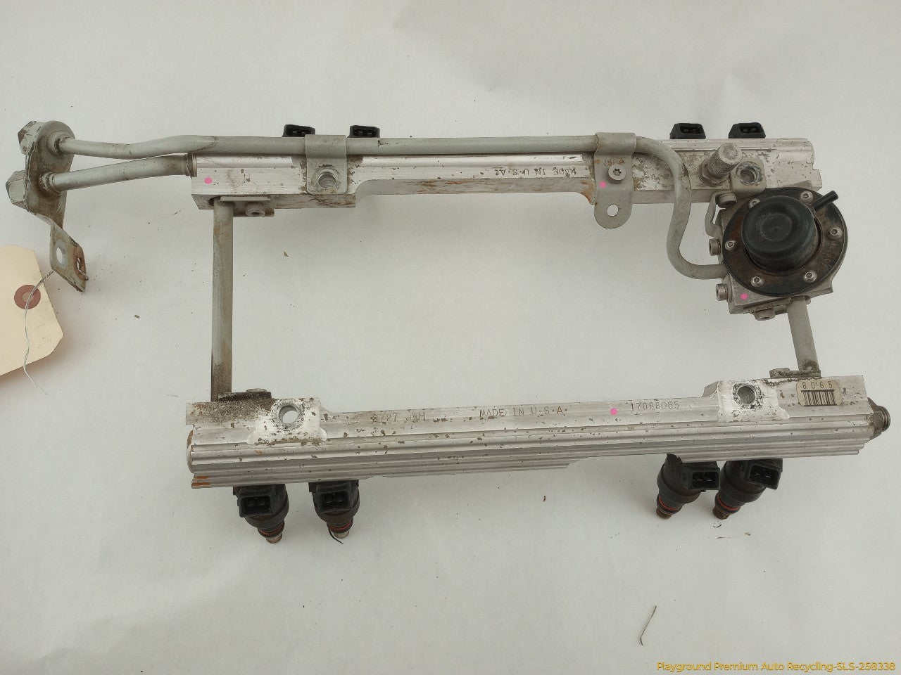 Chevrolet Corvette C4 Fuel Rail
