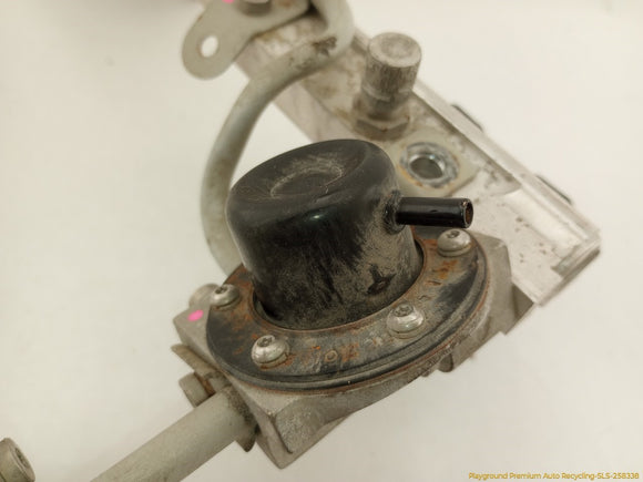 Chevrolet Corvette C4 Fuel Rail