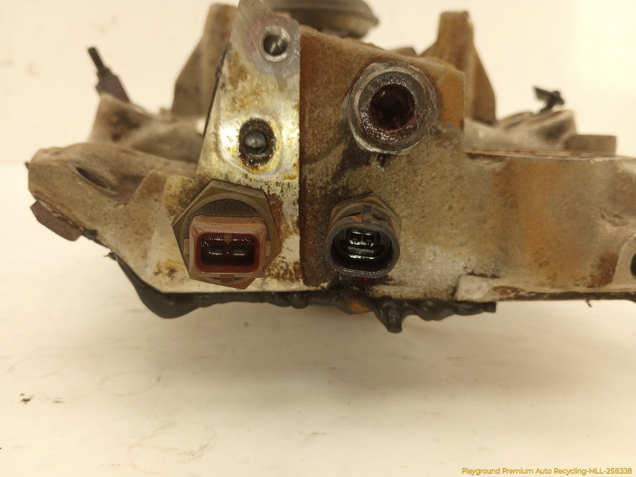 Chevrolet Corvette C4 Lower Intake Manifold