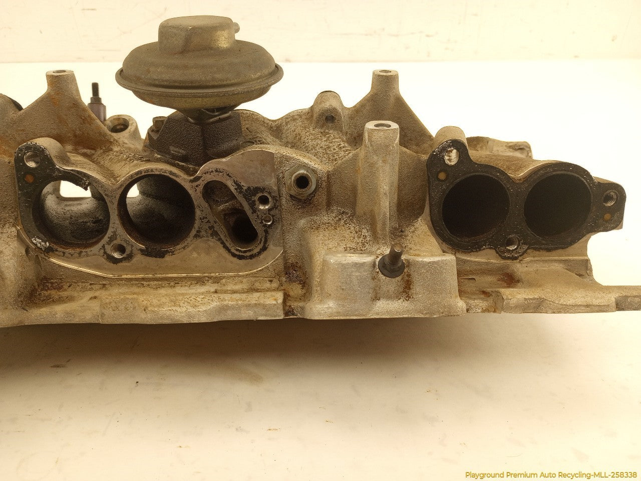 Chevrolet Corvette C4 Lower Intake Manifold