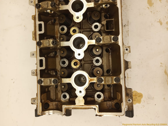 Pontiac Solstice Engine Cylinder Head