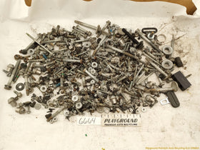 Pontiac Solstice Dismantling Hardware Fasteners Bolts & Nuts