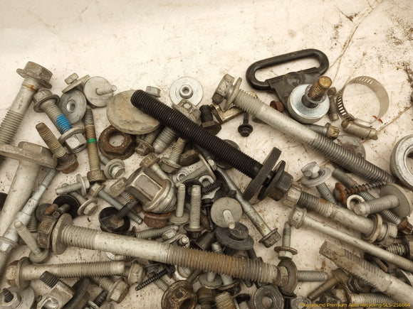 Pontiac Solstice Dismantling Hardware Fasteners Bolts & Nuts