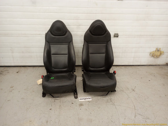 Pontiac Solstice Pair Of Front Seats
