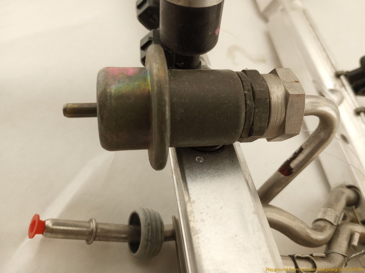 Chevrolet Corvette C4 Fuel Rail