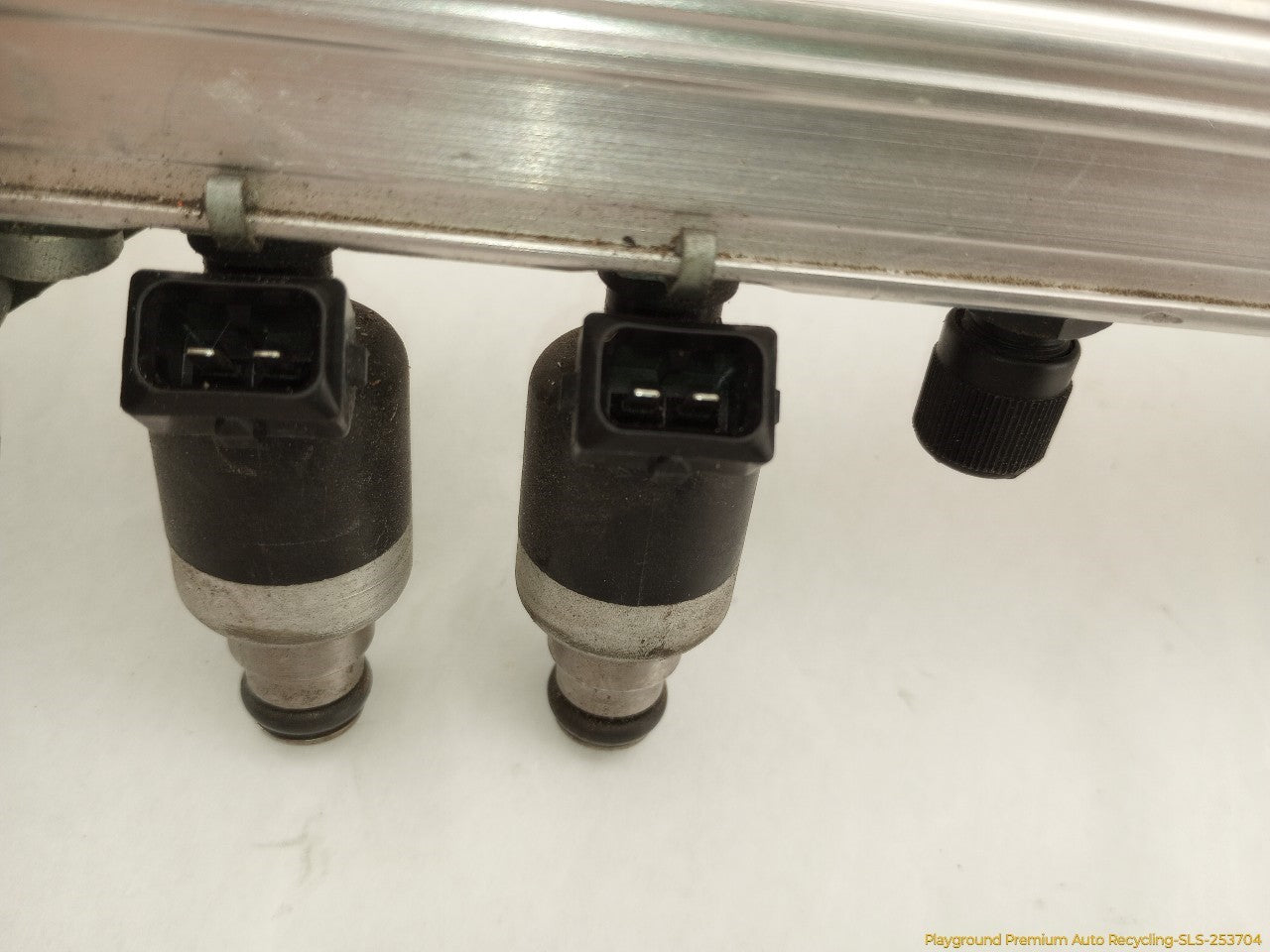 Chevrolet Corvette C4 Fuel Rail