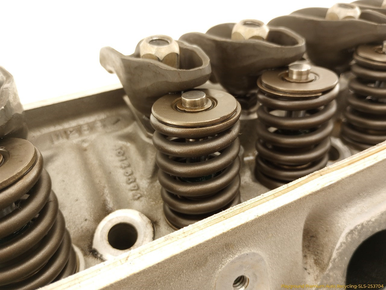 Chevrolet Corvette C4 Driver Left Engine Cylinder Head