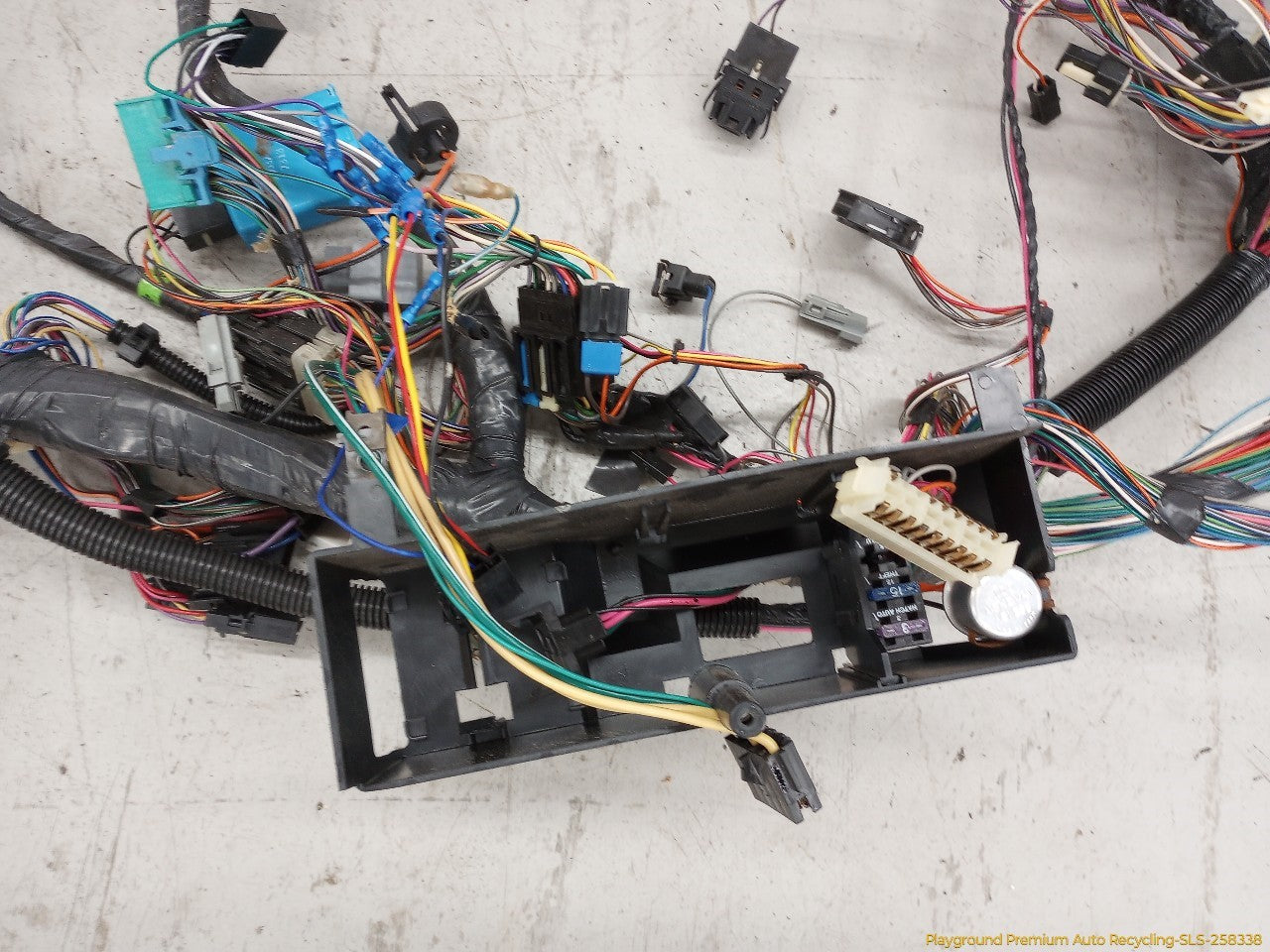 Chevrolet Corvette C4 Engine Wire Harness