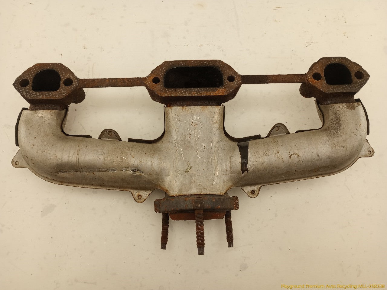 Chevrolet Corvette C4 Passenger Right Exhaust Manifold - 0