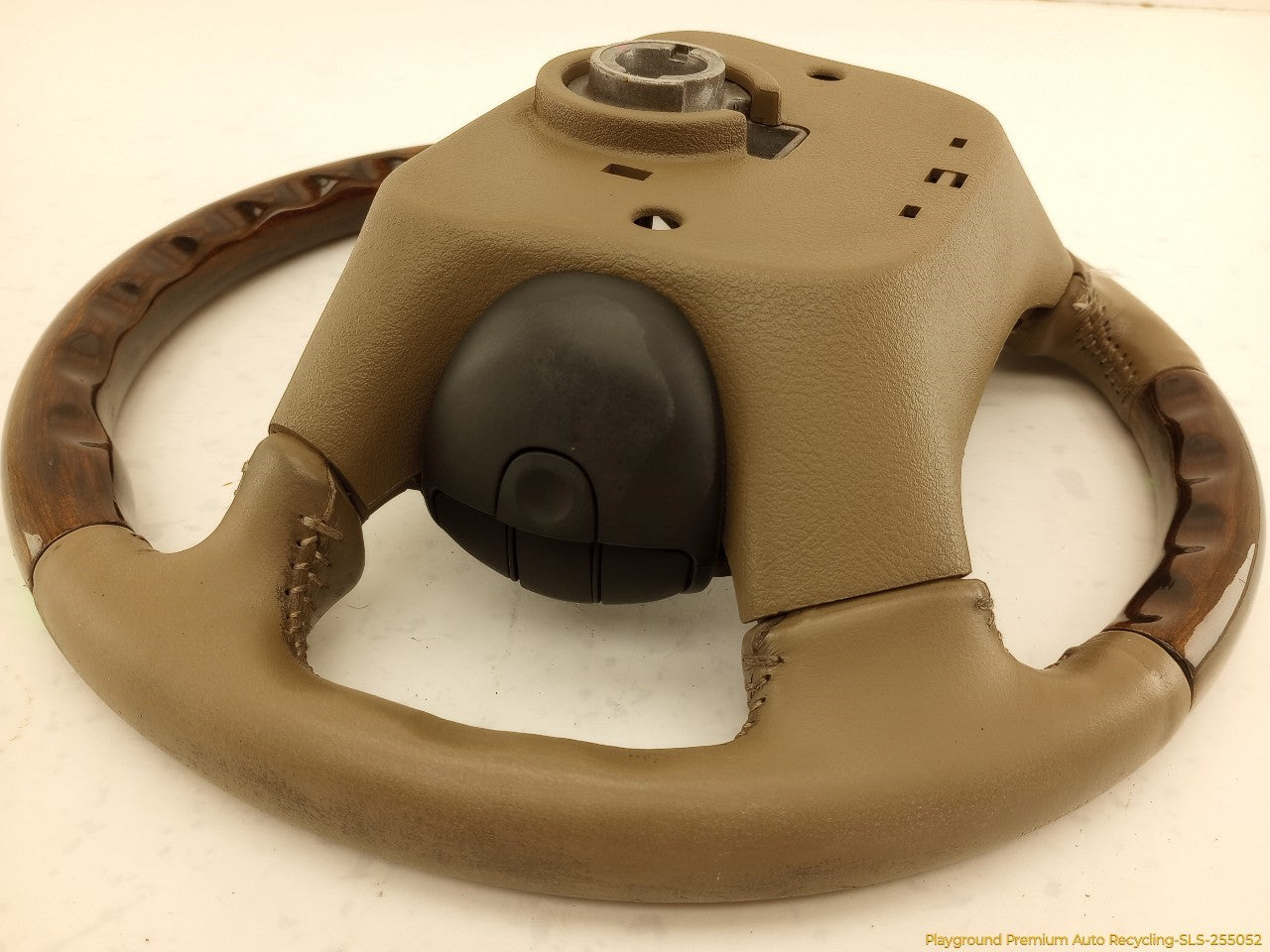 Jaguar XK8 Steering Wheel
