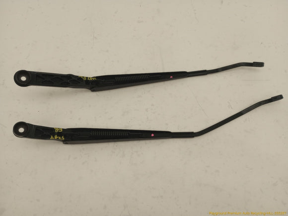 Toyota MR2 Pair Of Windshield Wiper Arms