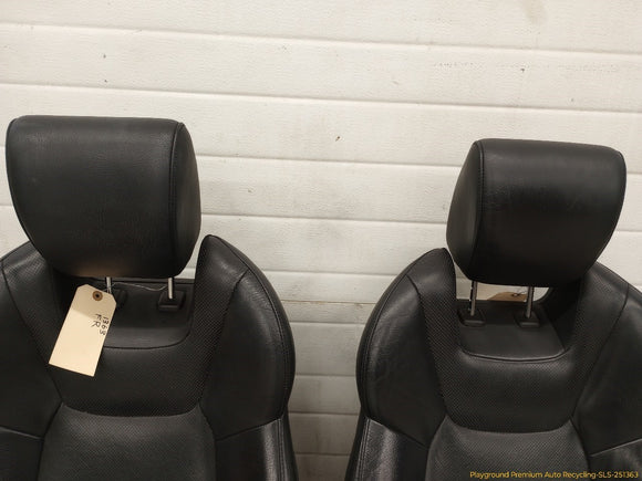Hyundai Genesis Pair Of Front Seats