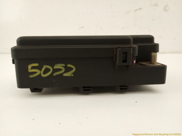 Jaguar XK8 Engine Fuse Box