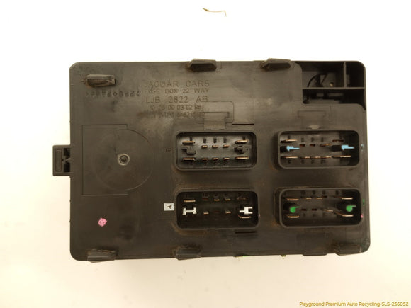Jaguar XK8 Engine Fuse Box