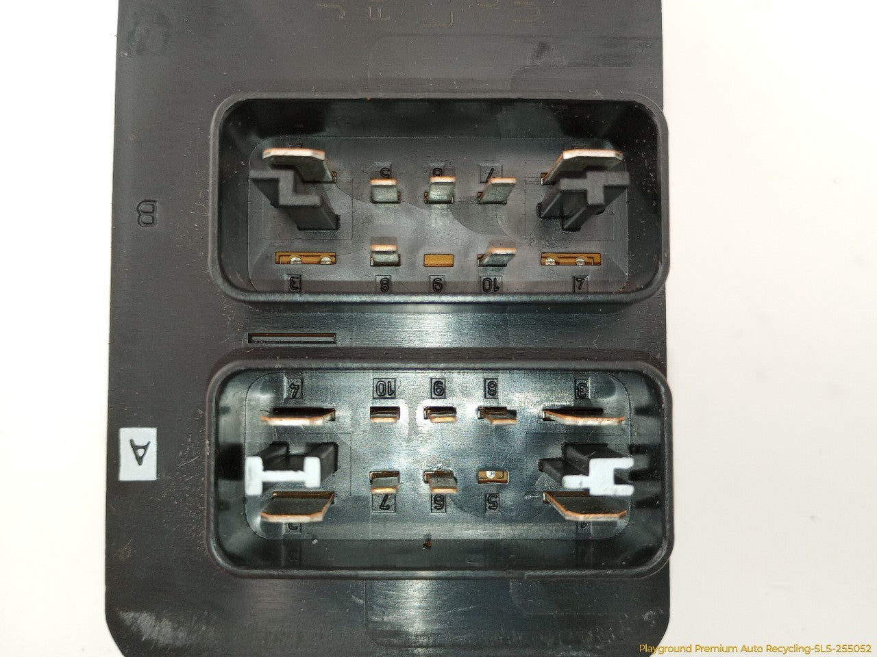 Jaguar XK8 Cabin Fuse Box