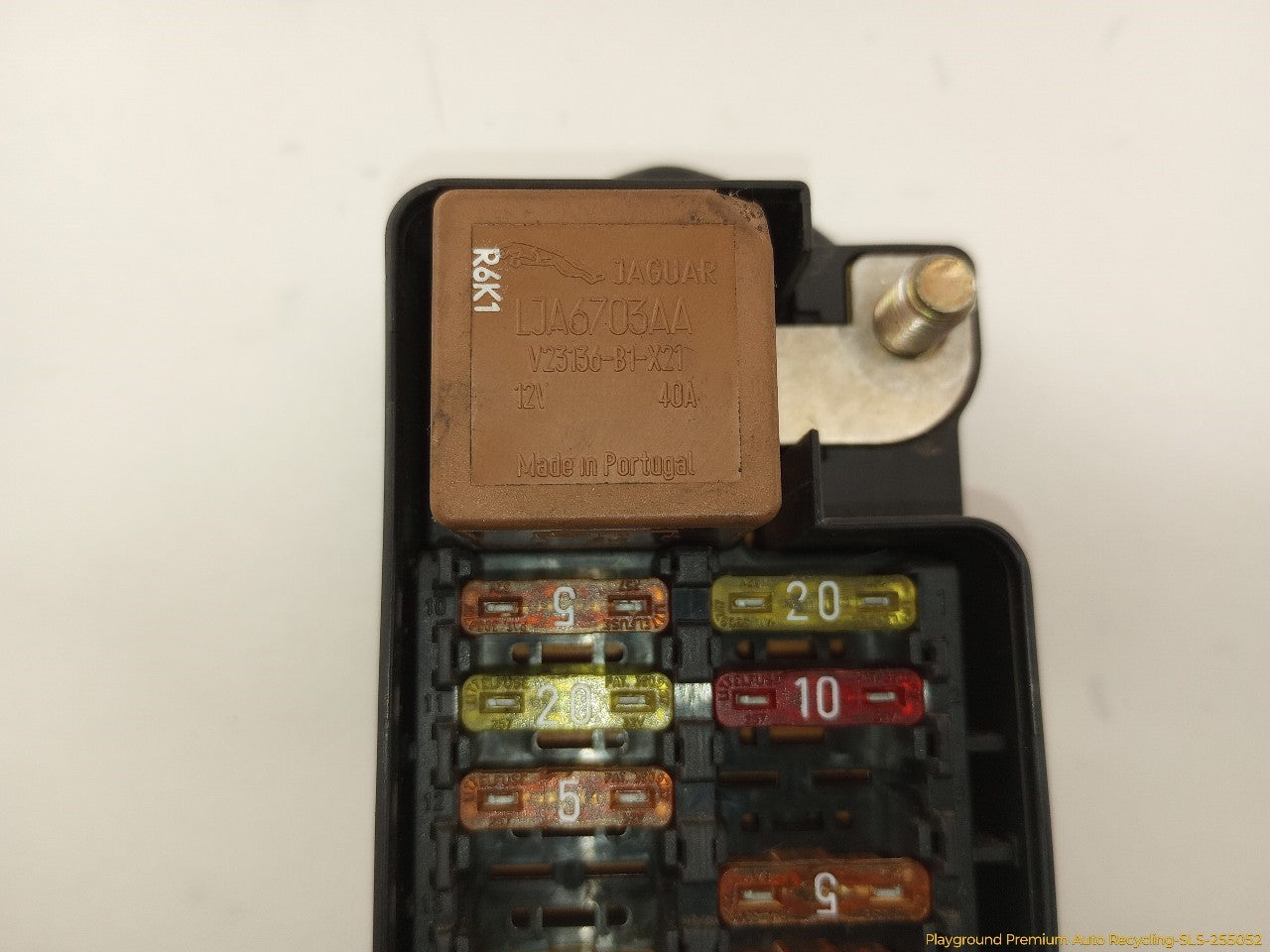 Jaguar XK8 Cabin Fuse Box