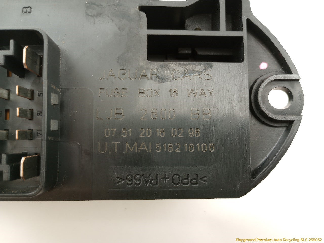 Jaguar XK8 Cabin Fuse Box