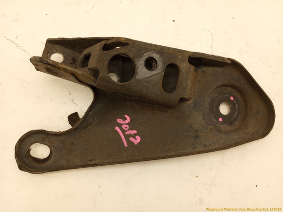 Jaguar XK8 Pair Of Rear Subframe Mount Bracket
