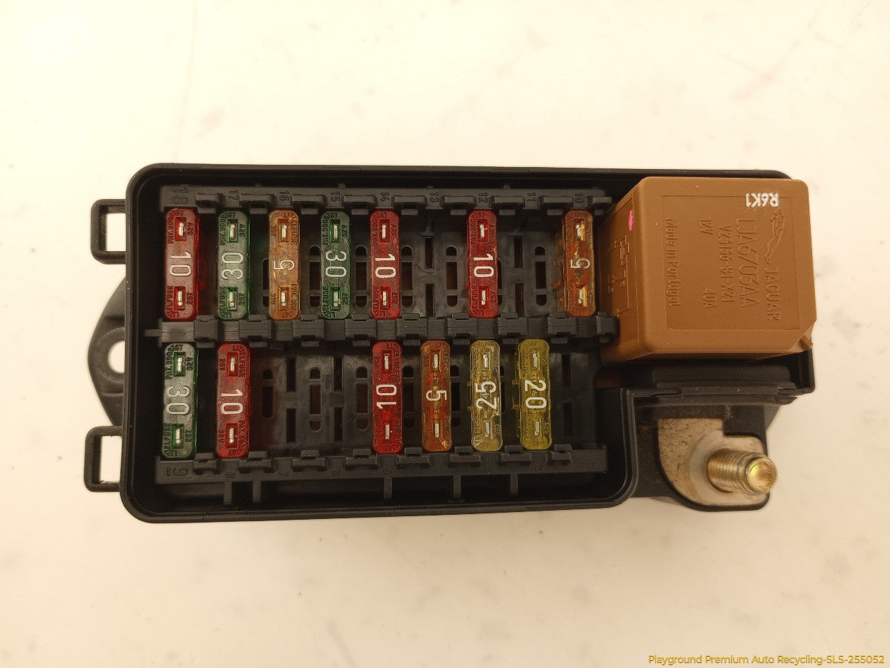 Jaguar XK8 Engine Fuse Box | Playground PAR
