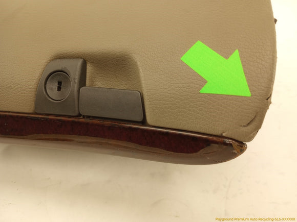 Volvo V70 Glove Box