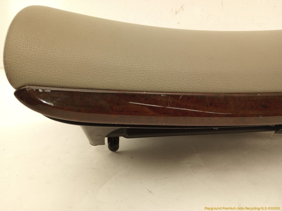 Volvo V70 Glove Box