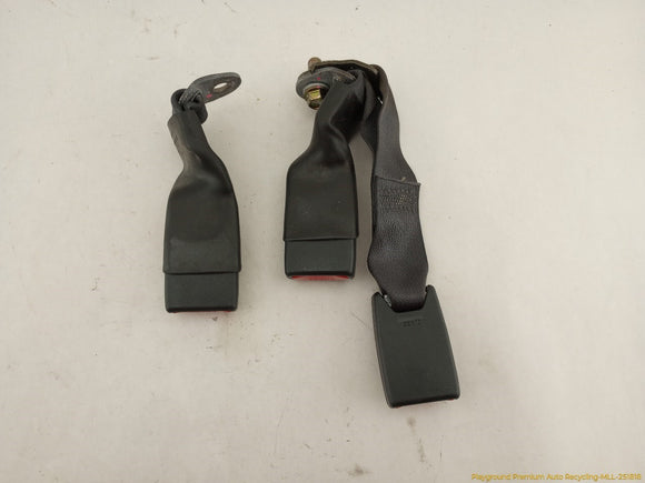 Subaru Legacy Pair Of Rear Seat Belt Buckles