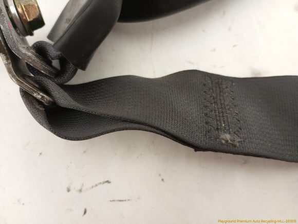 Subaru Legacy Pair Of Rear Seat Belt Buckles